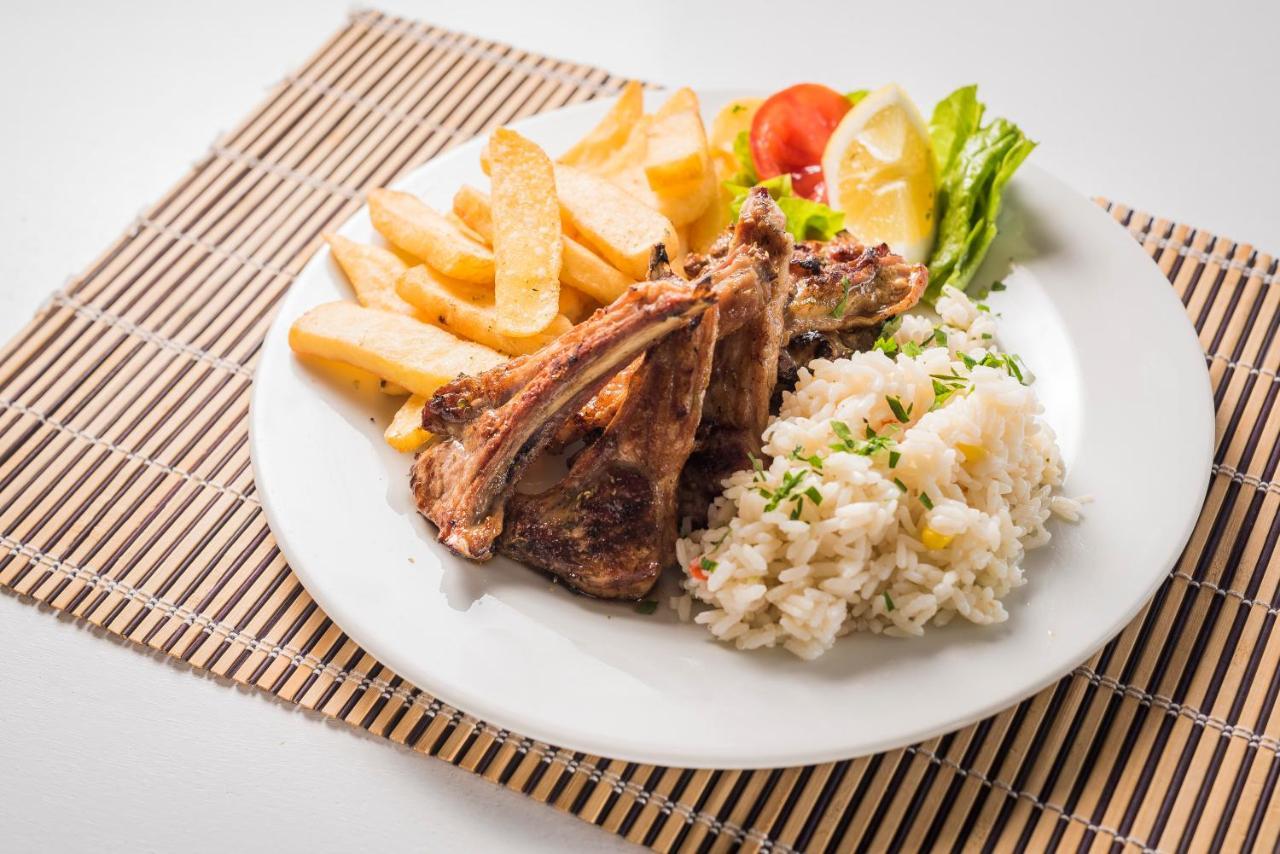 Paralía Hotel Zografos מראה חיצוני תמונה