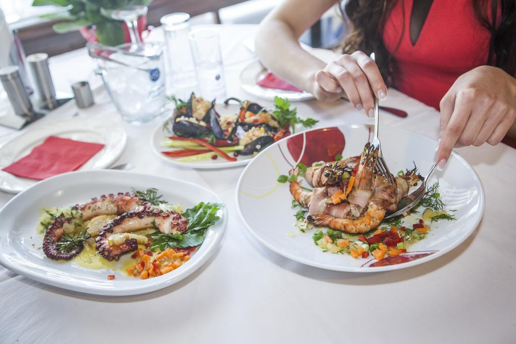 Paralía Hotel Zografos מראה חיצוני תמונה